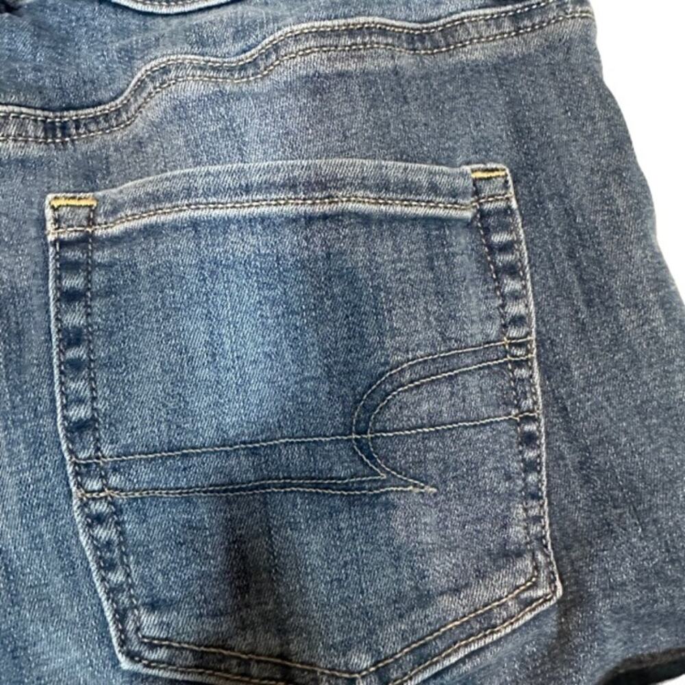 American Eagle Blue Cuffed Trim Basic Casual Deni… - image 7